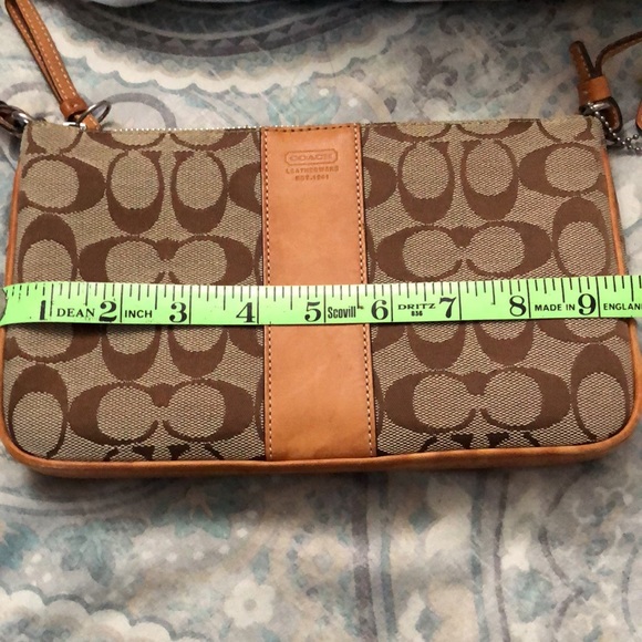 Coach cross-body bag. EUC! - Picture 6 of 7